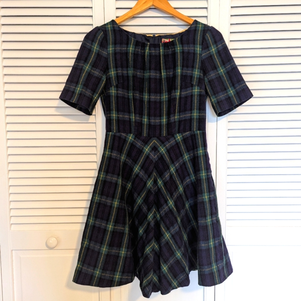 Cozy tailored tartan wool Boden dress